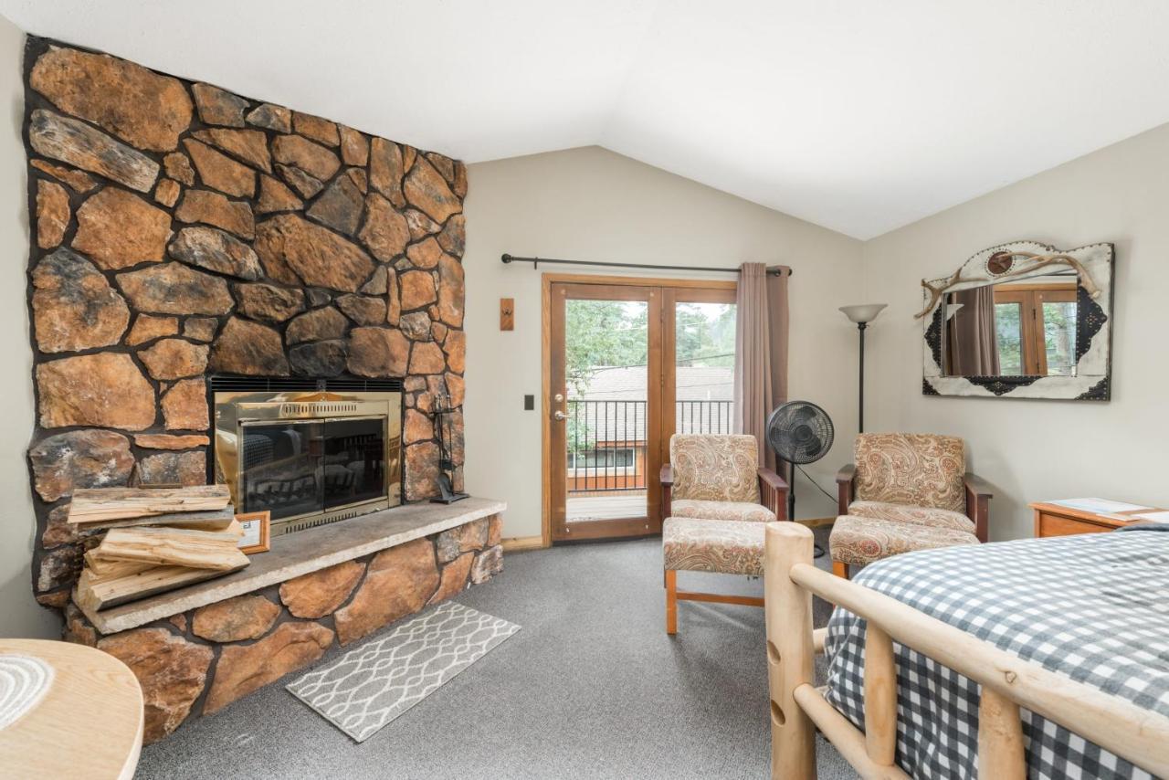 4 Seasons Inn On Fall River Estes Park Esterno foto